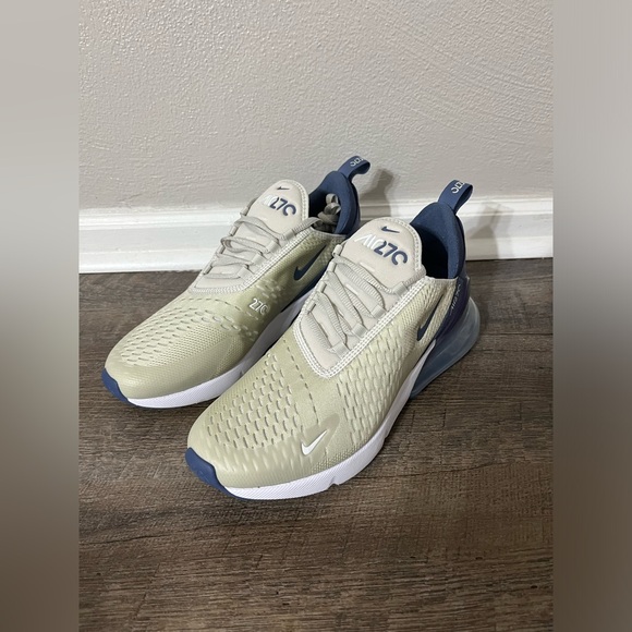 ‼️SOLD‼️ Nike Air Max 270 Light Bone Diffused Blue Women Shoe FQ8783-072 - Picture 9 of 11